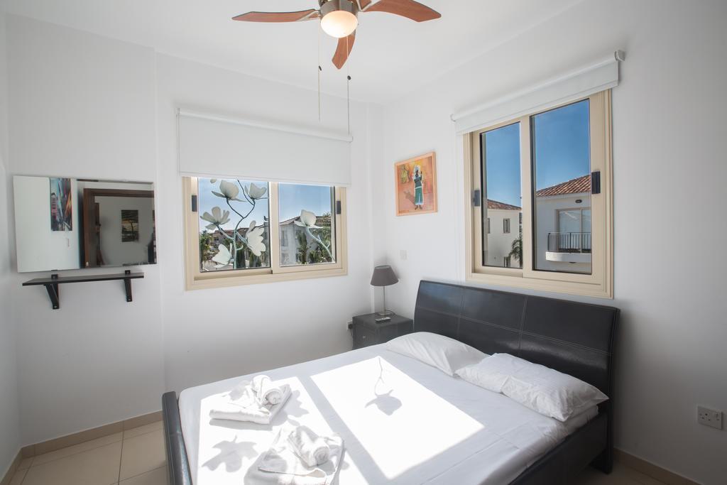Palm Villa 17 Protaras Room photo